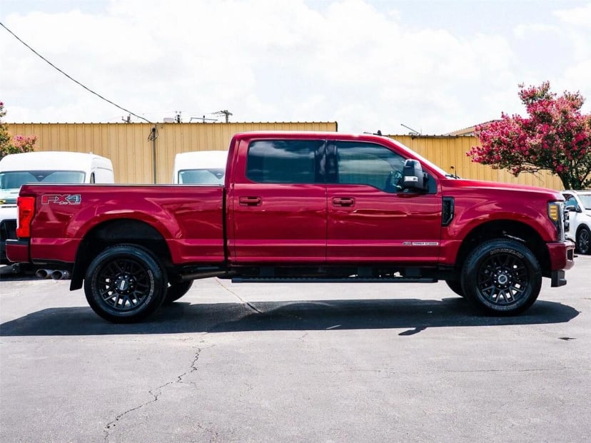 2019 Ford F-250 - Image 3