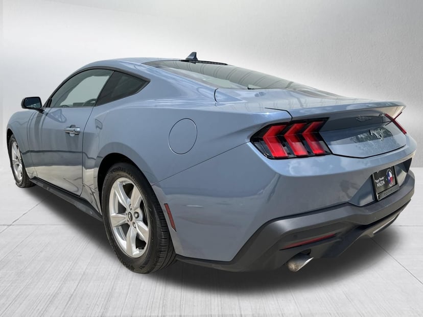2024 Ford Mustang EcoBoost - Image 3