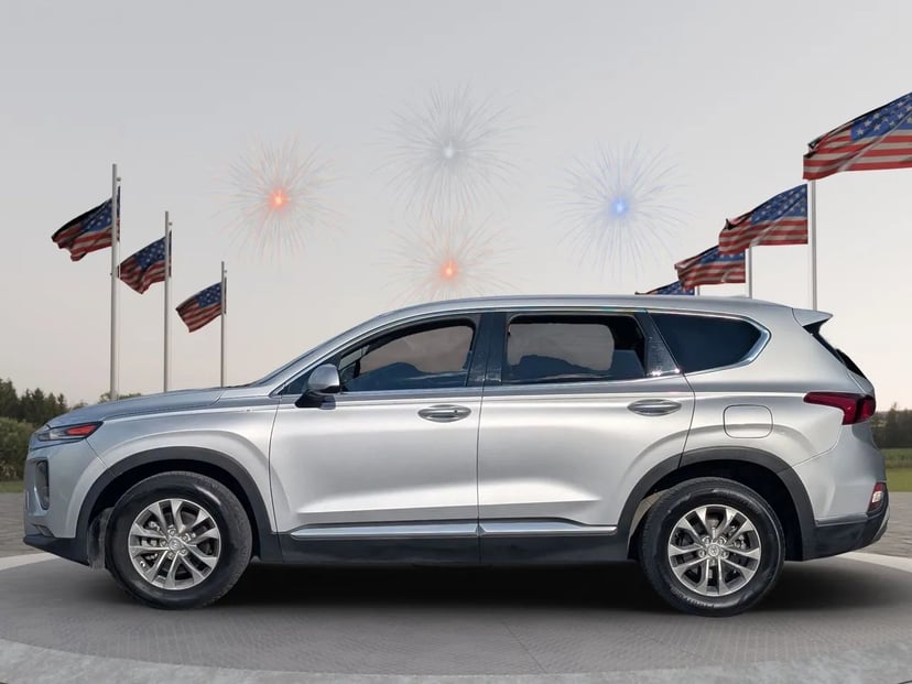2019 Hyundai Santa Fe - Image 3