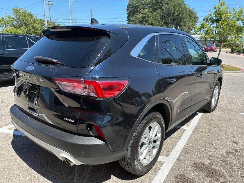 2021 Ford Escape - Image 3