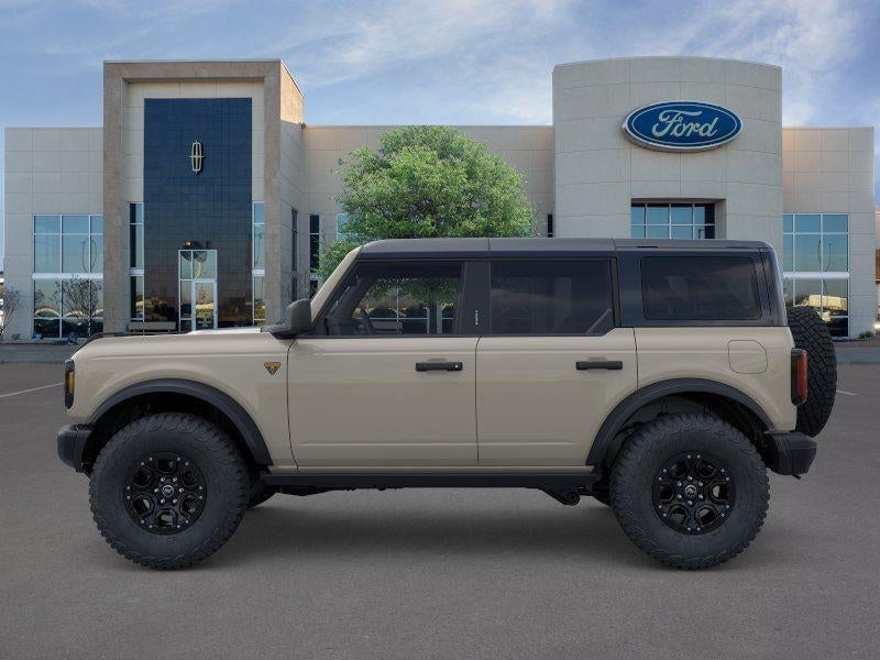 2026 Ford Bronco - Image 2