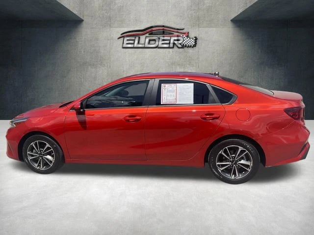 2024 Kia Forte - Image 2