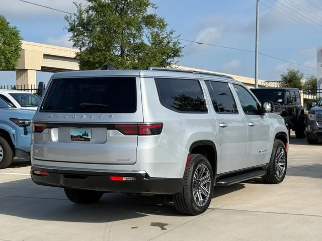 2024 Jeep Wagoneer L - Image 3