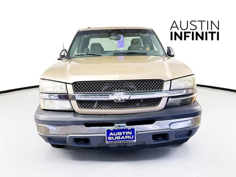 2005 Chevrolet Silverado - Image 3