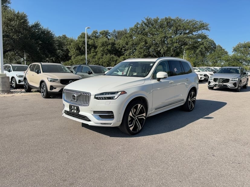 2025 Volvo XC90 - Image 1