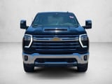 2025 Chevrolet Silverado 2500 HD - Preview 3