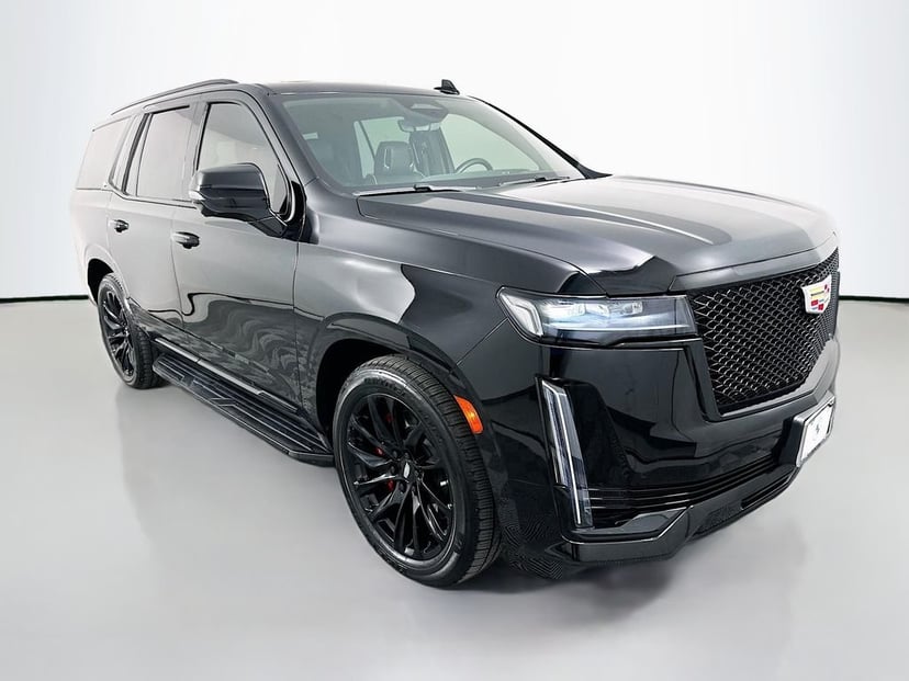 2021 Cadillac Escalade - Image 3