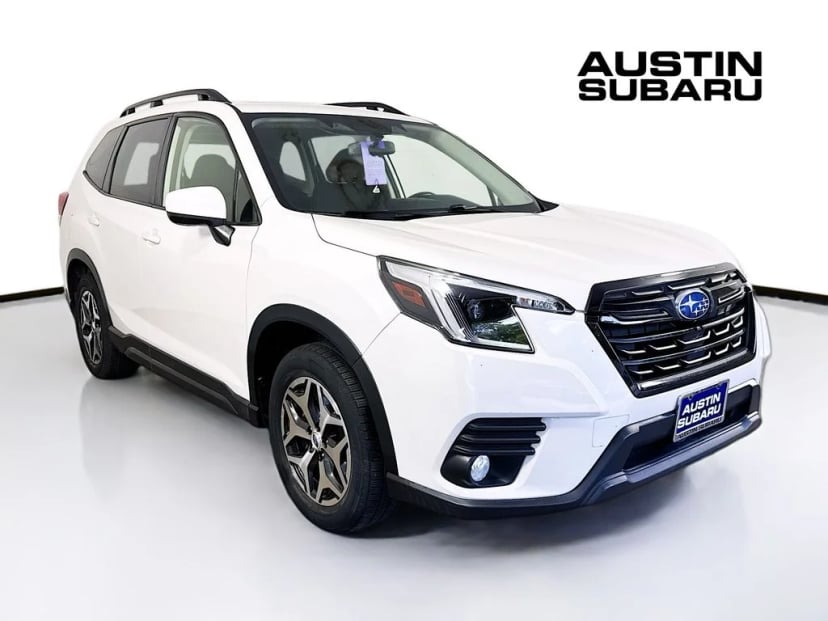 2022 Subaru Forester - Image 2