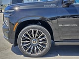 2026 Chevrolet Suburban - Preview 6