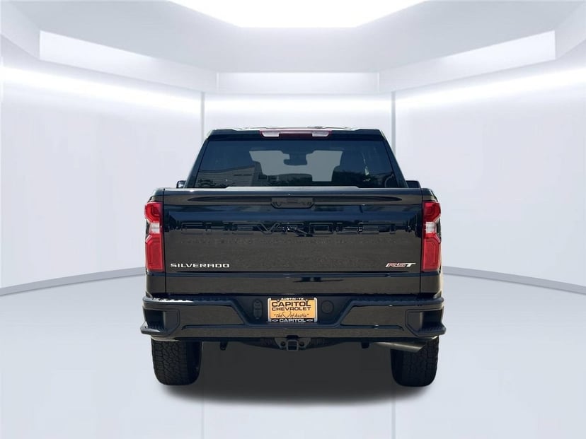 2026 Chevrolet Silverado 1500 - Image 3