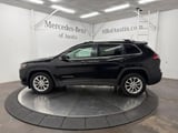 2019 Jeep Cherokee - Preview 3