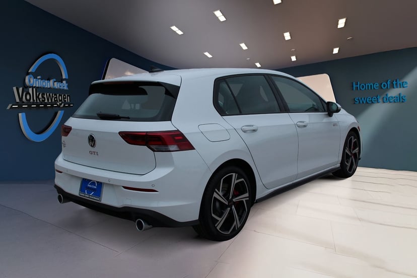 2026 Volkswagen Golf GTI - Image 3