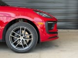 2026 Porsche Macan - Preview 11