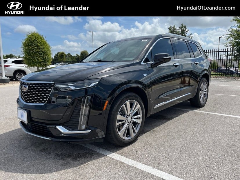 2023 Cadillac XT6 - Image 1