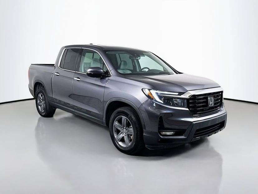 2021 Honda Ridgeline - Image 3