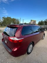 2015 Toyota Sienna - Preview 4