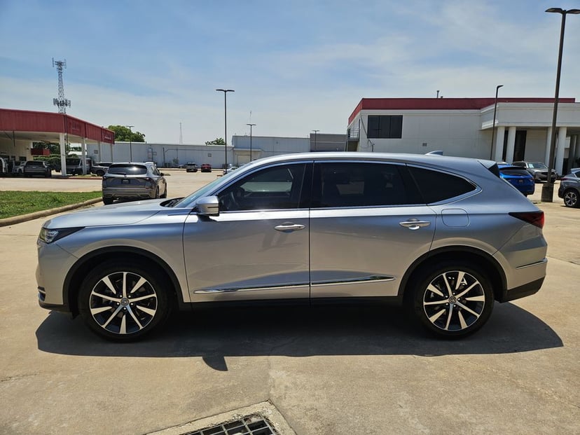 2026 Acura MDX - Image 2
