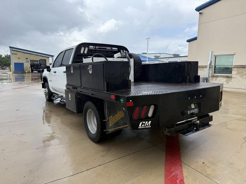 2024 Chevrolet Silverado HD - Image 3