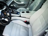 2017 Porsche Panamera - Preview 16