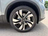 2026 Volvo XC40 - Preview 6