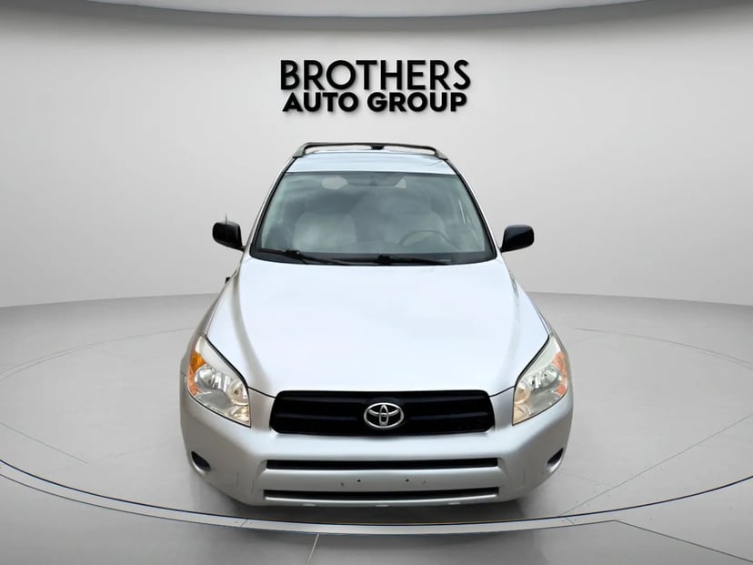 2007 Toyota RAV4 - Image 1