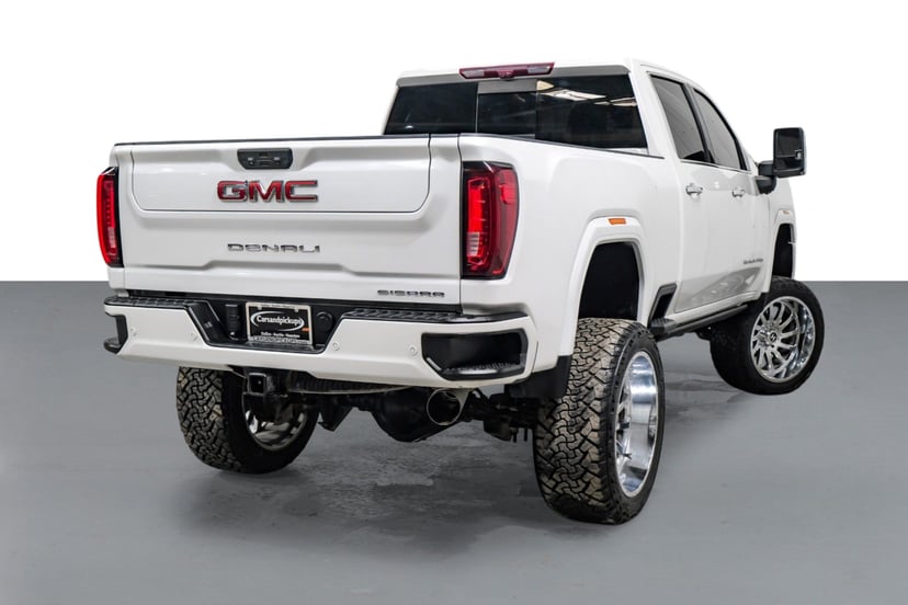 2022 GMC Sierra 2500HD - Image 1