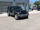 2023 Jeep Wrangler - Preview 2