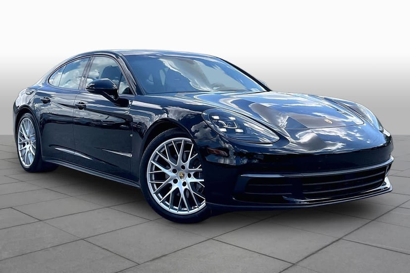 2018 Porsche Panamera - Image 1