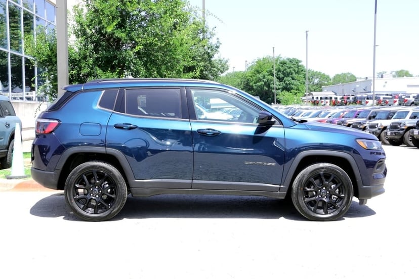 2026 Jeep Compass - Image 1