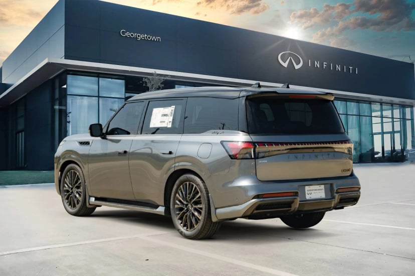 2027 INFINITI QX80 - Image 1