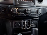 2022 Jeep Wrangler - Preview 12