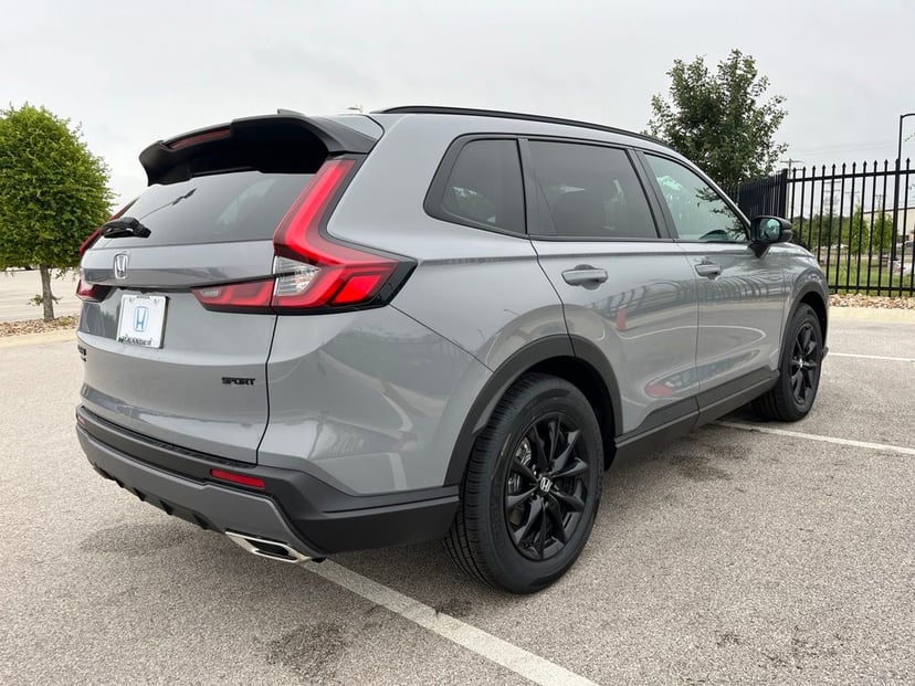 2026 Honda CR-V - Image 3