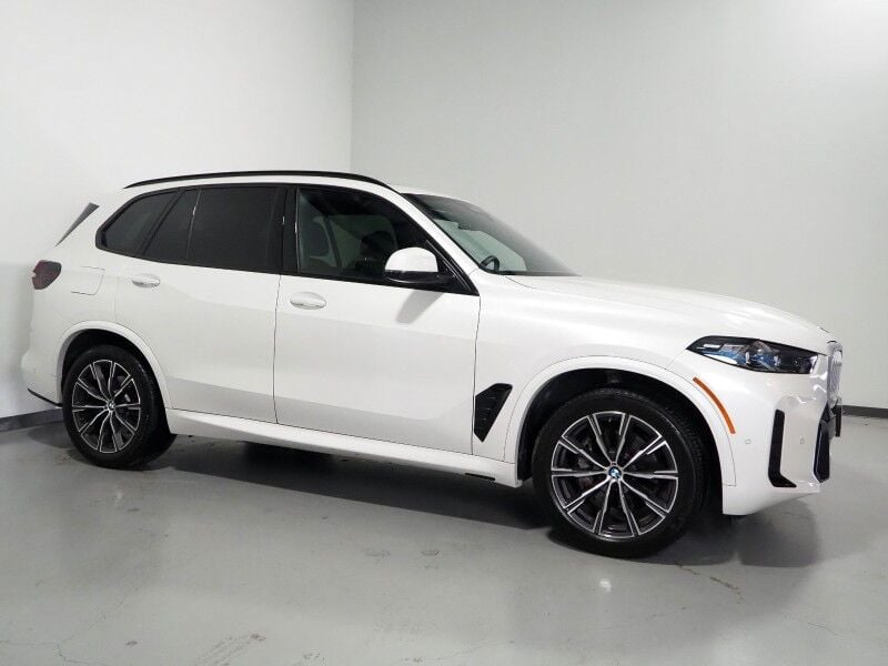 2026 BMW X5 - Image 1
