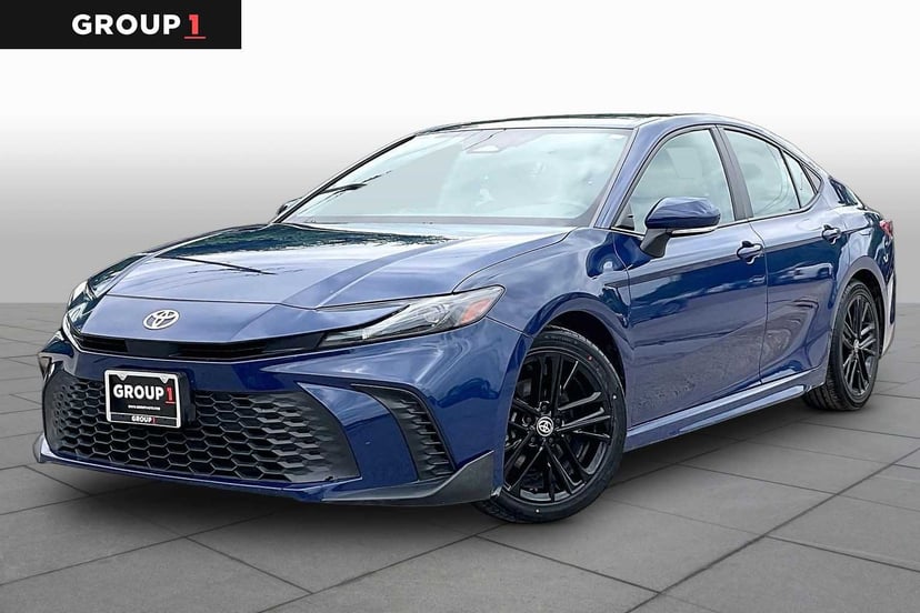 2025 Toyota Camry - Image 2