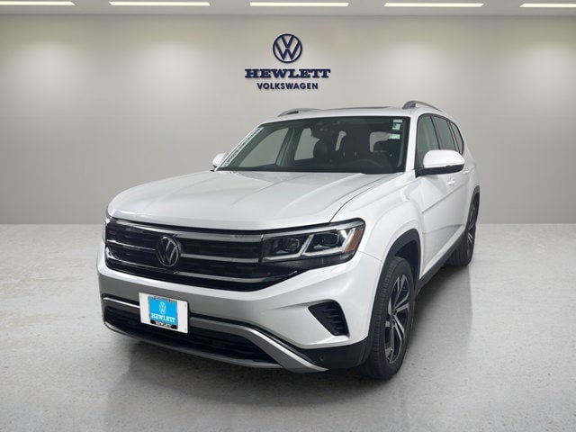 2023 Volkswagen Atlas - Image 1