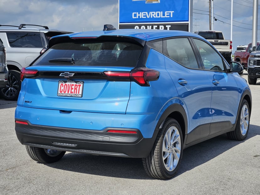 2027 Chevrolet Bolt - Image 3