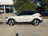 2024 Volvo XC40 - Preview 3