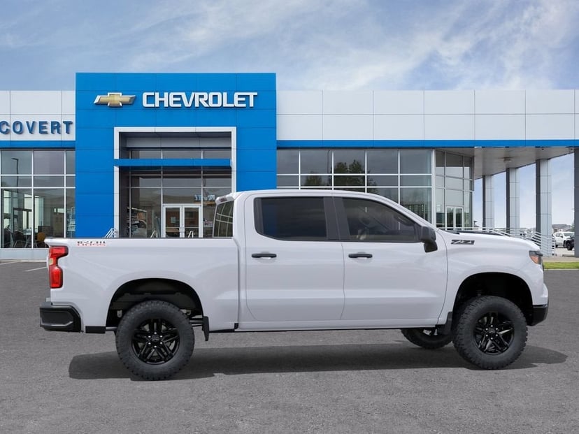 2026 Chevrolet Silverado 1500 - Image 2
