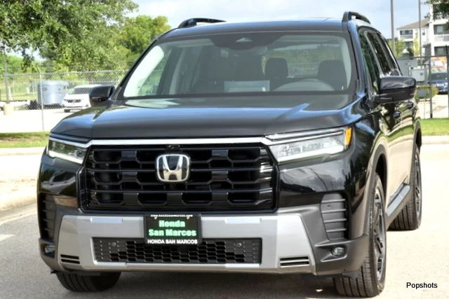 2026 Honda Pilot - Image 1
