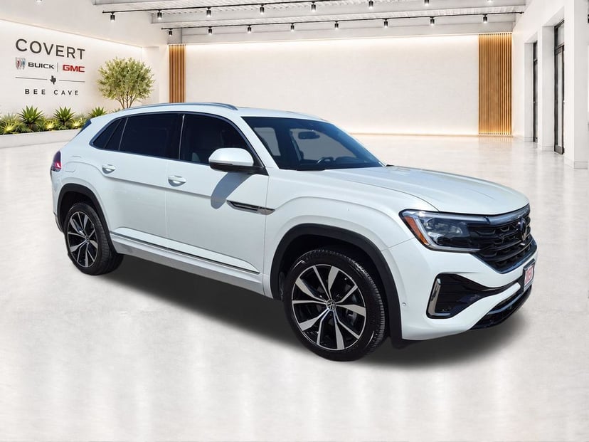 2024 Volkswagen Atlas Cross Sport - Image 1