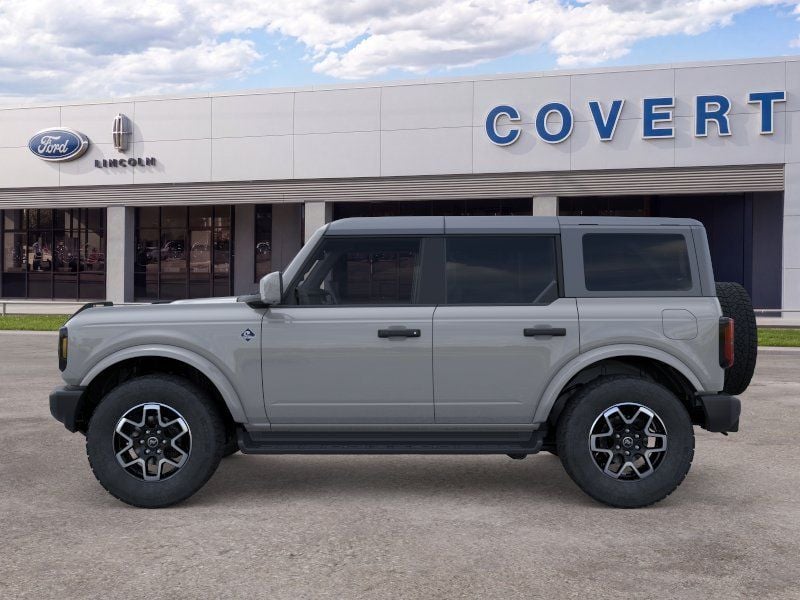 2026 Ford Bronco - Image 2