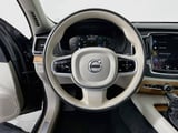 2021 Volvo XC90 - Preview 11