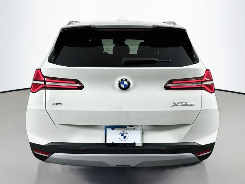 2026 BMW X3 - Image 3