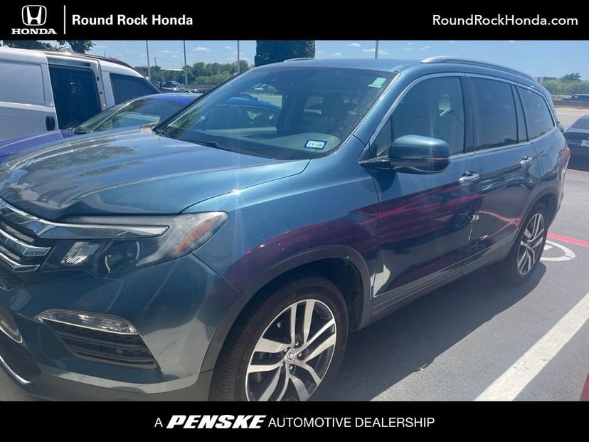 2017 Honda Pilot - Image 1