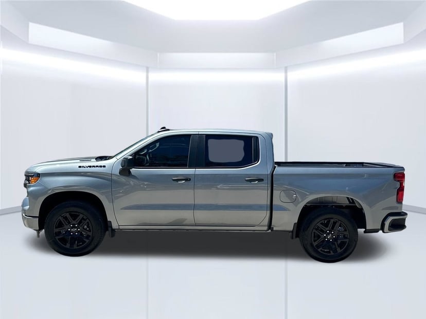 2026 Chevrolet Silverado 1500 - Image 1