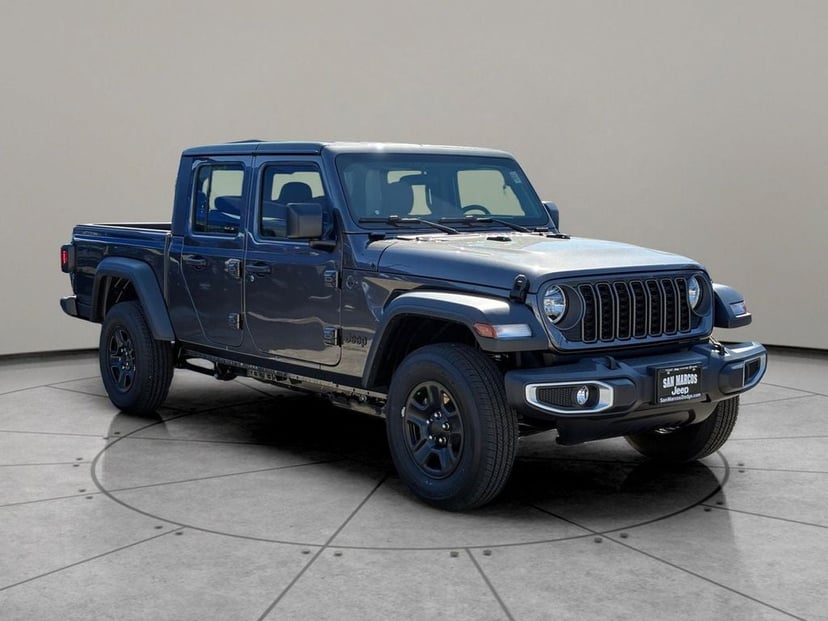 2026 Jeep Gladiator - Image 2