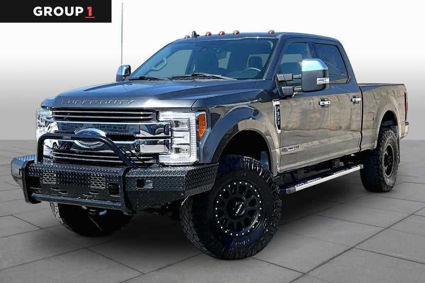 2019 Ford F-350 - Image 2