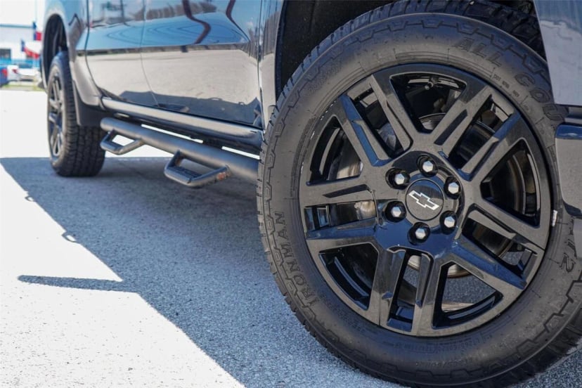 2021 Chevrolet Silverado - Image 1