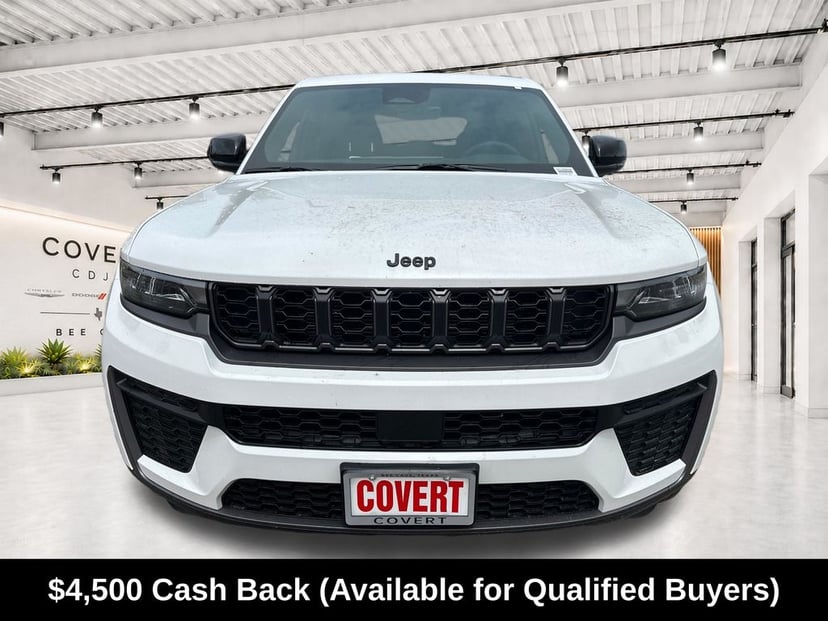 2026 Jeep Grand Cherokee Altitude - Image 2
