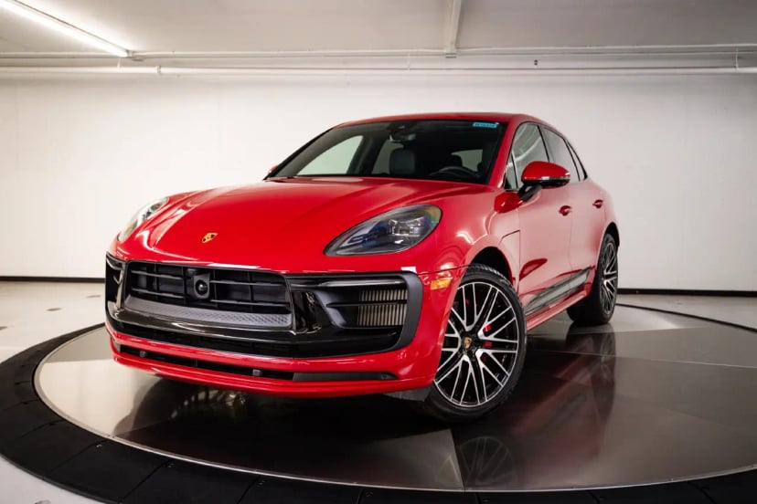 2026 Porsche Macan - Image 1